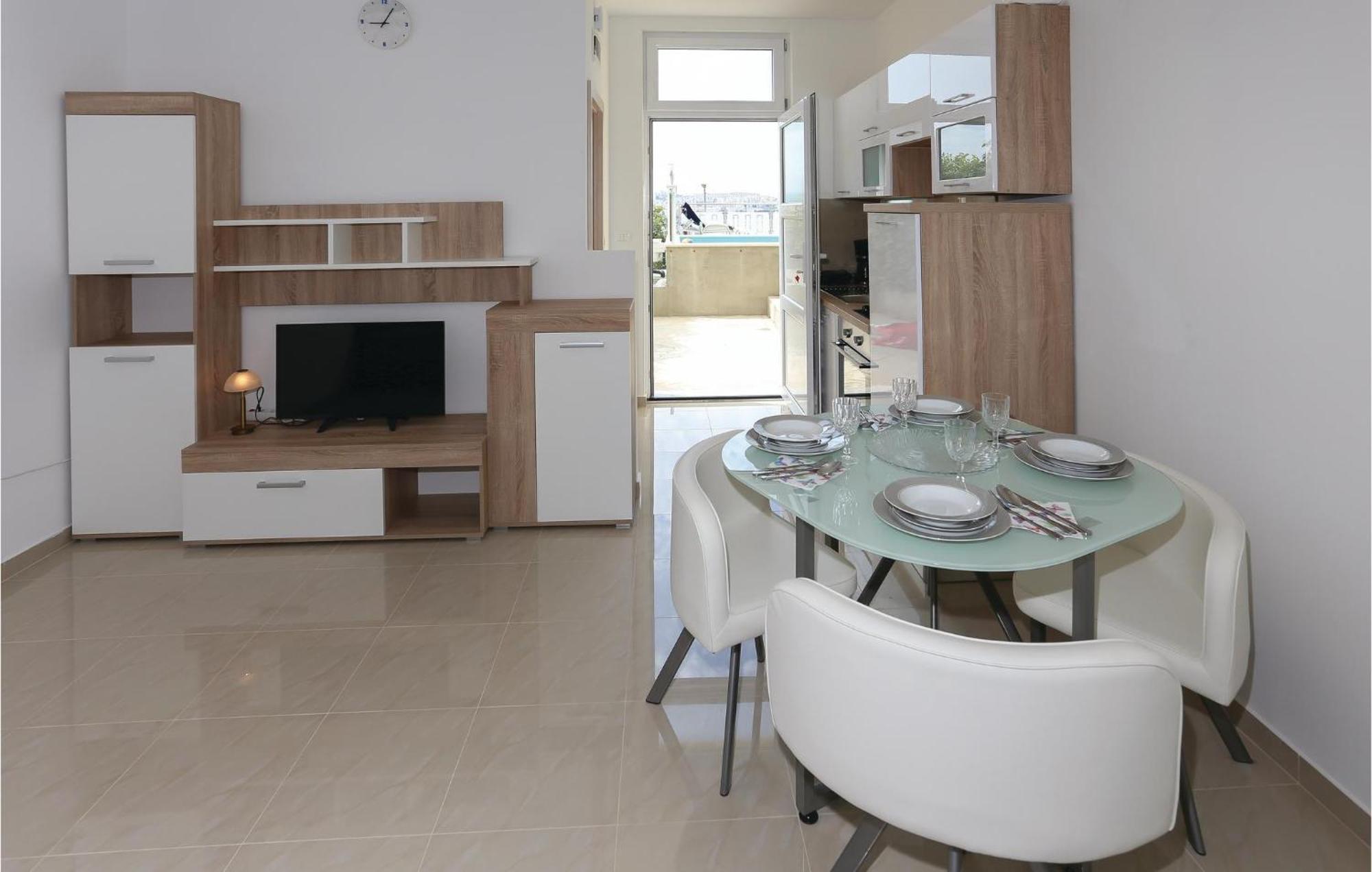 Lovely Apartment In Solin With Kitchen Exterior photo